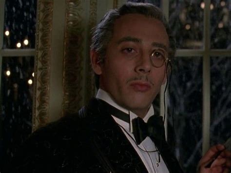 Gotham: Paul Reubens as Penguin's Father Revealed | Collider