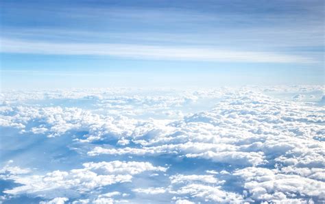 Gambar gratis: awan, langit biru, udara, suasana, cuaca, di atas awan