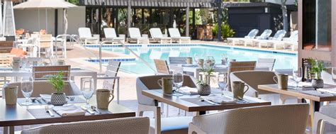 Poolside Grill Restaurant in Palo Alto | Sheraton Palo Alto Hotel