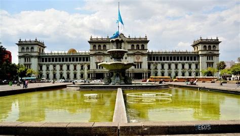 History of Guatemala - www.centralamerica.com