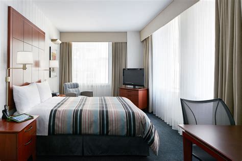 Club Quarters Hotel Central Loop - Downtown Chicago Hotel