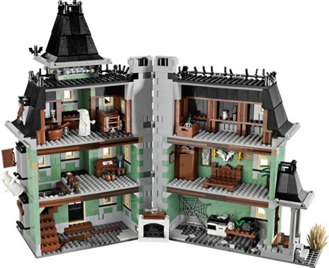 LEGO Haunted House Set - GeekAlerts