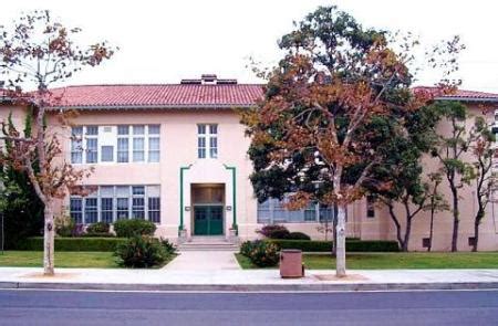 Brentwood Elementary School - Find Alumni, Yearbooks and Reunion Plans