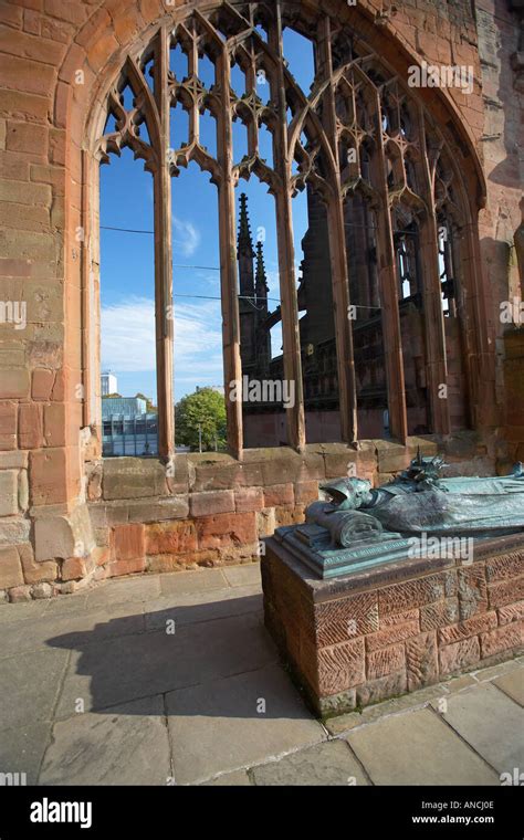 Coventry Cathedral Ruins, Coventry, England, UK Stock Photo - Alamy