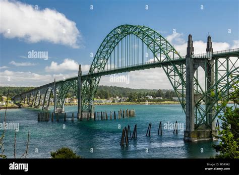 Yaquina Bay Bridge allows US 101 to cross the Yaquina RIver and estuary ...