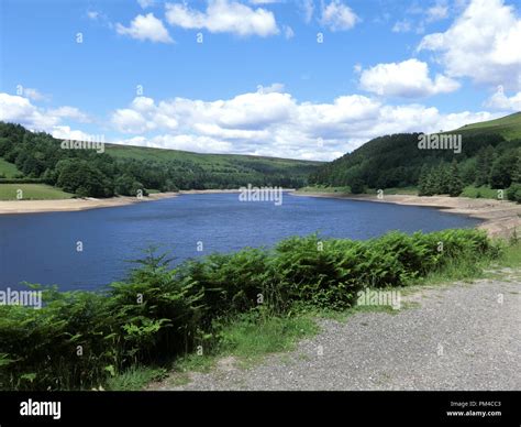 Derwent Reservoir High Resolution Stock Photography and Images - Alamy