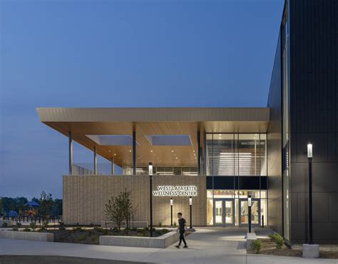 West Lafayette Wellness Center / Perkins&Will | ArchDaily