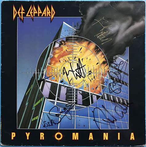 Nostalgipalatset - DEF LEPPARD - Pyromania SIGNED Holl-orig LP 1983