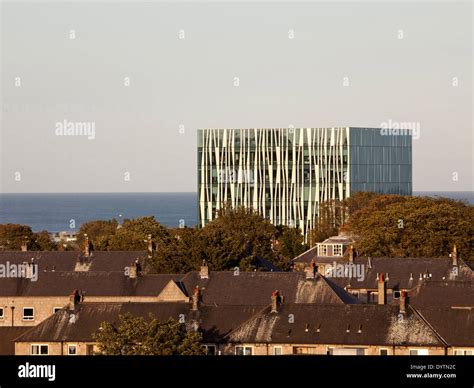 Exterior of Library building, Aberdeen University Stock Photo - Alamy