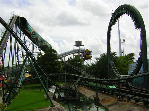 Viper (Six Flags AstroWorld) - Coasterpedia - The Roller Coaster and ...