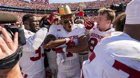 Fans, Pundits React To Oklahoma's 34-30 Red River Win