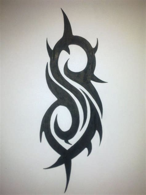 Slipknot logo in black :D by Animefreakmania | Dragon tattoo art ...