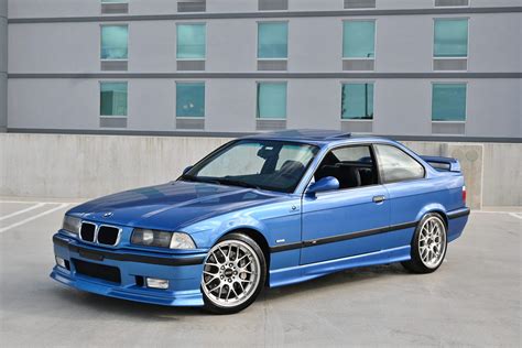 BMW M3 E36 in Blue Estoril [2560 × 1707] : r/carporn