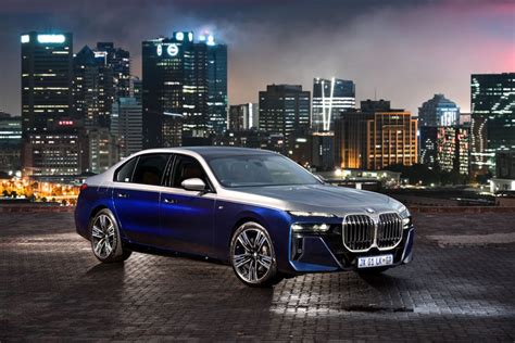 What 2023 BMW 7 Series i7 is like to drive