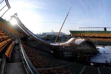 Photos: Snowboard Big Air World Cup in Edmonton's Commonwealth Stadium ...