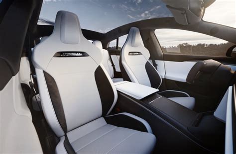 tesla-model-s-sport-seats - TESLARATI