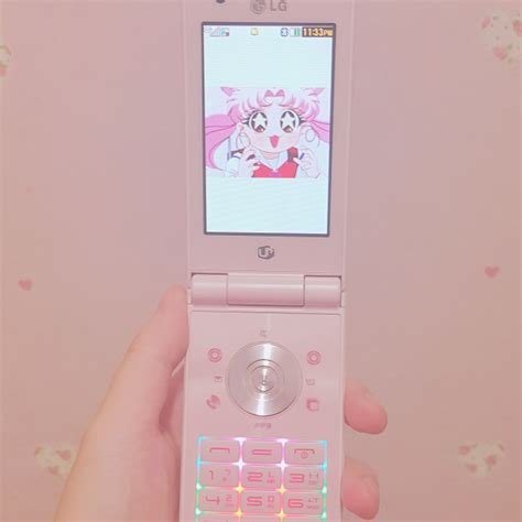 kittenjpg: “ Pink flip phone ・ﾟ ♡ Please do not delete caption/source ...