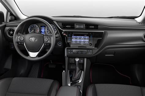 Interior 2017 Toyota Corolla