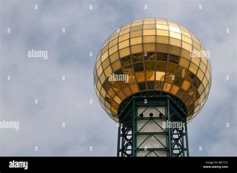 1982 worlds fair park hi-res stock photography and images - Alamy