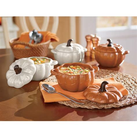 Set of 4 Pumpkin Soup Bowls with Lids | Ginny's