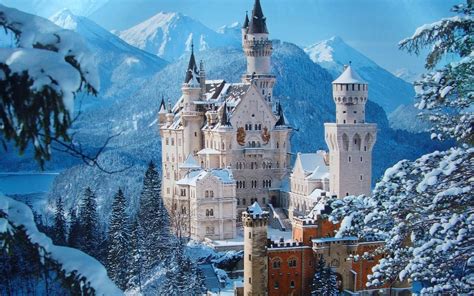 Neuschwanstein Castle, Germany #Castle #travel #wanderlust #beautiful # ...