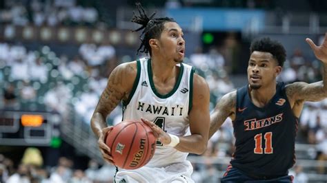 Hawaii men's basketball team wins at UC San Diego