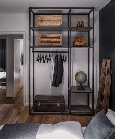 10 INDUSTRIAL STYLE CLOSET DESIGNS THAT YOU’LL LOVE | Unique Blog | Industrial bedroom design ...