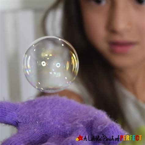 Bouncing Bubbles Homemade Bubble Solution (No glycerin or corn syrup ...