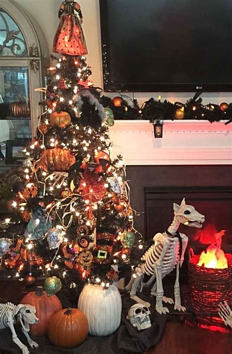 Photo Credit: Angie Grabko | Grandin Road Spooky Décor Challenge 2016 | Halloween tree ...