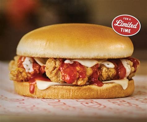 Buffalo Ranch Chicken Strip Sandwich Is Back At Whataburger Along With ...