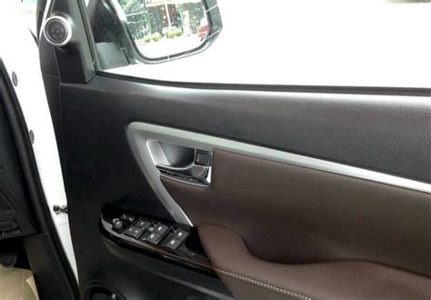 Here are photos of the new Toyota Fortuner's interior | Car News | Top ...