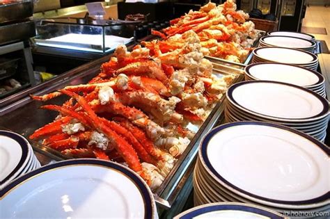 Winter Hokkaido Ski Resort + Snow Crab Buffet - Alfath Tour & Travel