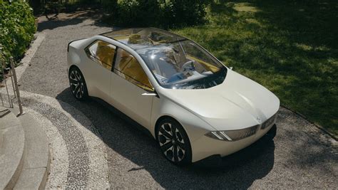 BMW Vision Neue Klasse concept revealed - Automotive Daily