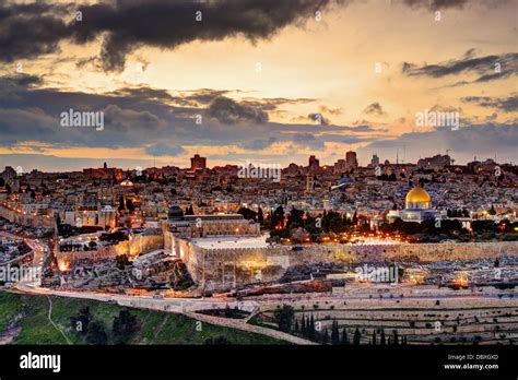 Skyline jerusalem hi-res stock photography and images - Alamy