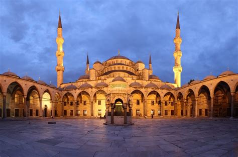 The history of the Blue mosque in Turkey - British Muslim Magazine