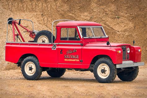 1966 Land Rover Recovery Truck | Uncrate