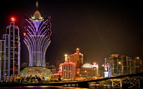 Download Grand Lisboa Hotel China Man Made Macau HD Wallpaper