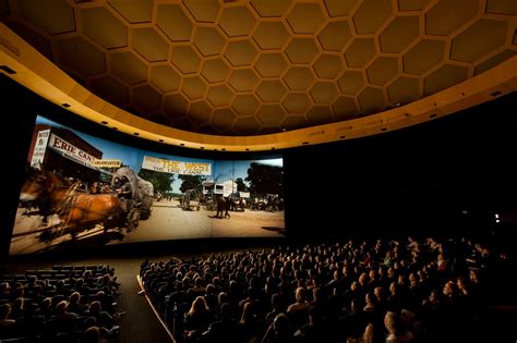 Los Angeles Theatres: Cinerama Dome