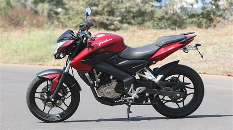 Bajaj Pulsar 200 NS 2013 STD Exterior Bike Photos - Overdrive