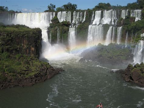 Archivo:Iguazu Falls with Rainbow.JPG - Wikipedia, la enciclopedia libre