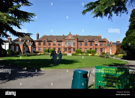 Strodes college egham surrey england hi-res stock photography and ...