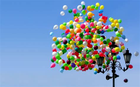 HD Balloon Fiesta - Sky of Colors Wallpaper