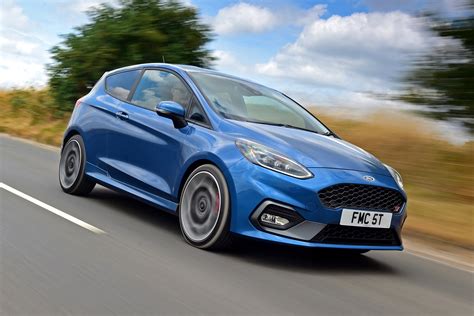 Ford Fiesta ST review | Auto Express