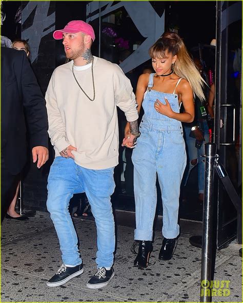 Ariana Grande & Boyfriend Mac Miller Hold Hands at VMAs Party: Photo 3744260 | Pictures | Just Jared