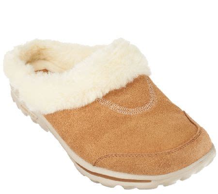 Skechers GOwalk Suede Clogs with Faux Fur Lining - Cozy - Page 1 — QVC.com