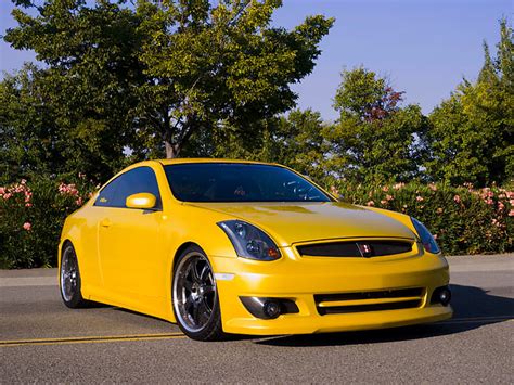 g35 - Car Stock Photos - Kimballstock