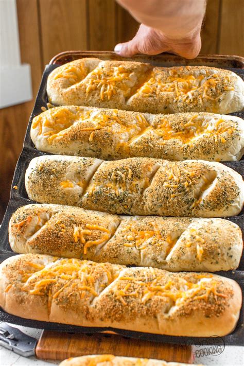 Subway Bread Recipe (Italian Herb and Cheese Copycat) (Italian Herb and Cheese) - Alyona's ...