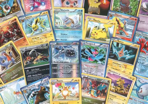 100 Assorted Pokemon Trading Cards with 7 Bonus Free Holo Foils ...