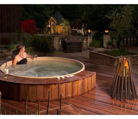 Cedar Hot Tub Kits | Canadian Hot Tubs Inc. | lodge | Hot tub deck, Round hot tub, Hot tub ...