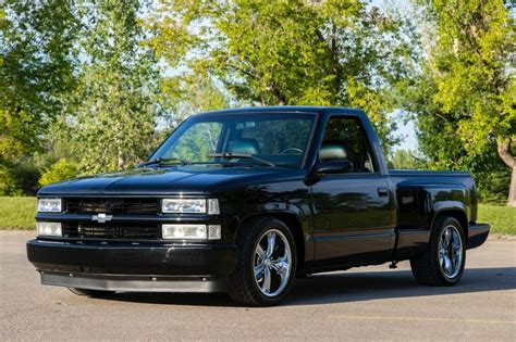 Custom 1988 Chevrolet C1500 Silverado Sportside Regular Cab 383 Stroker ...